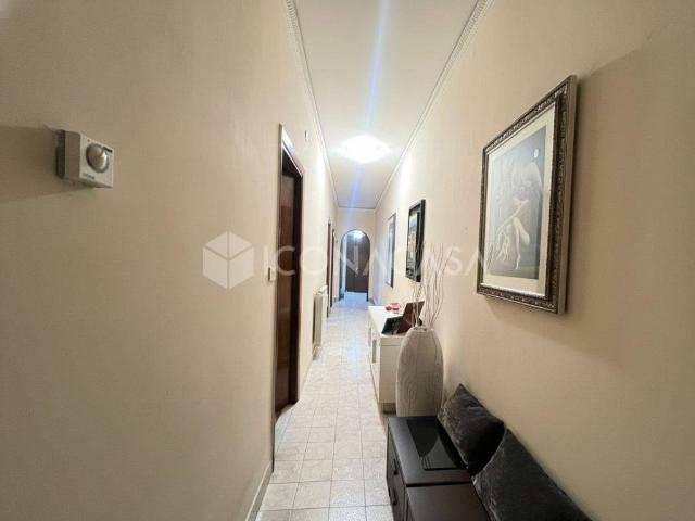 Appartamento in vendita a Pozzuoli NA