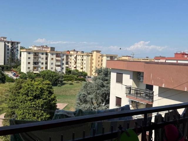 Appartamento in vendita a Pozzuoli NA