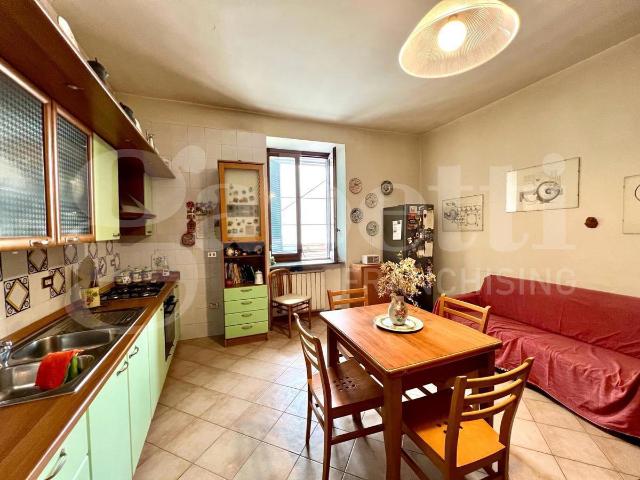 Appartamento in vendita a Pozzuoli