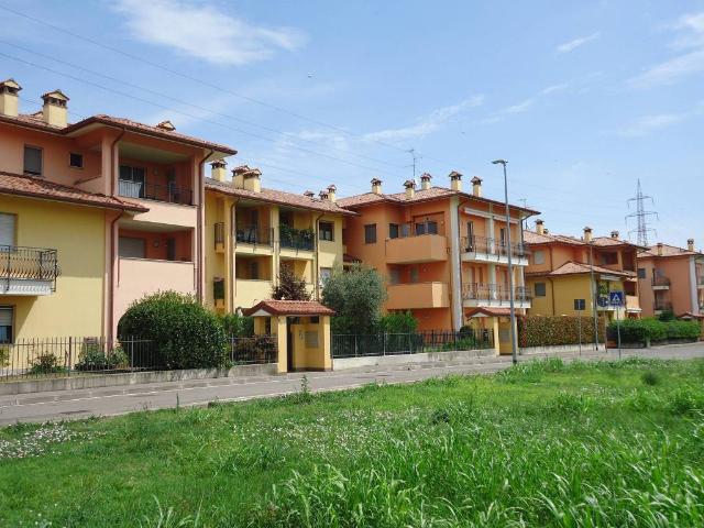Appartamento in vendita a Pozzuolo Martesana MI