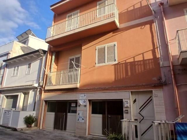 Appartamento in vendita a Pozzallo RG
