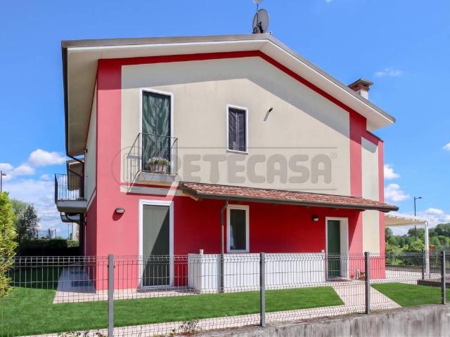 Appartamento in vendita a Pozzoleone VI
