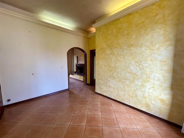 Appartamento in vendita a Prato, Coiano