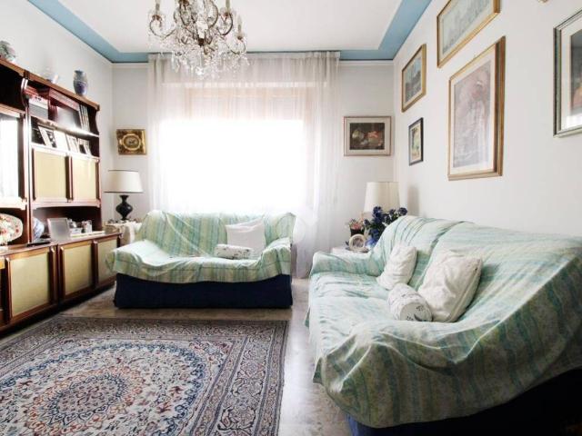 Appartamento in vendita a Prato PO