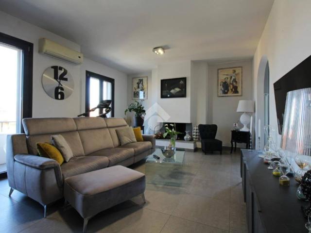 Appartamento in vendita a Prato PO