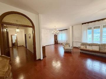 Appartamento in vendita a Prato PO