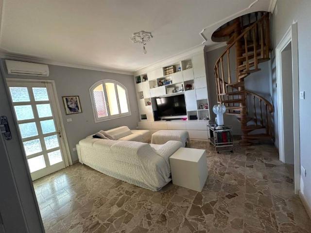 Appartamento in vendita a Prato PO