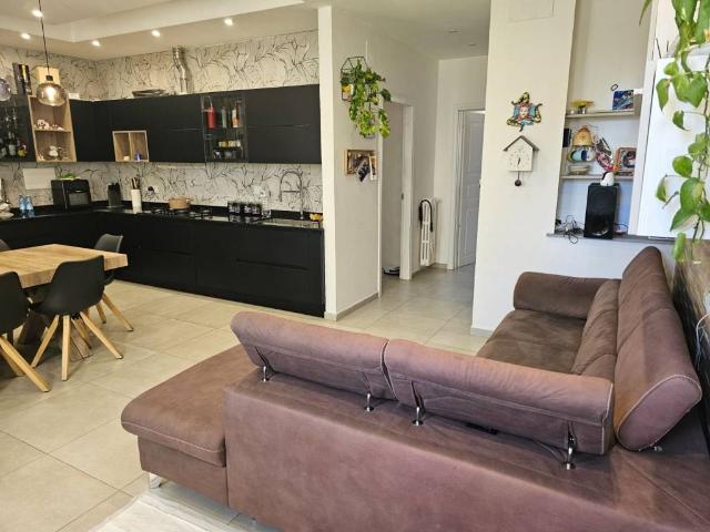 Appartamento in vendita a Prato PO