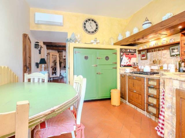 Appartamento in vendita a Prato PO