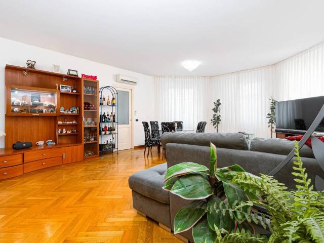 Appartamento in vendita a Prato PO