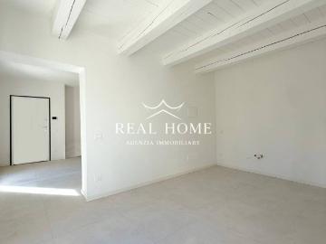 Appartamento in vendita a Prato PO