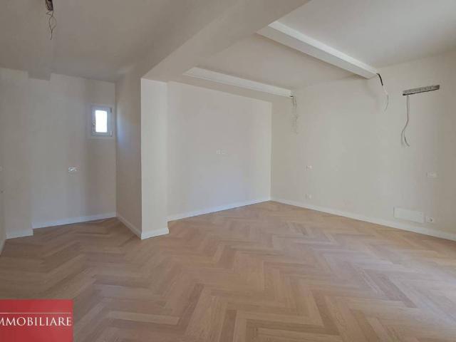 Appartamento in vendita a Prato PO