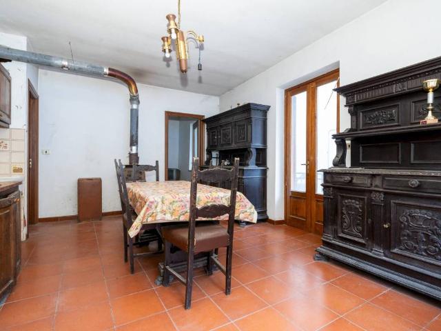 Appartamento in vendita a Prazzo CN