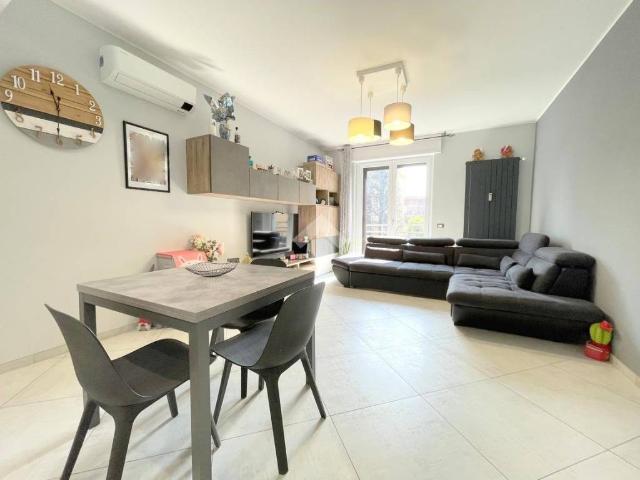Appartamento in vendita a Pregnana Milanese MI