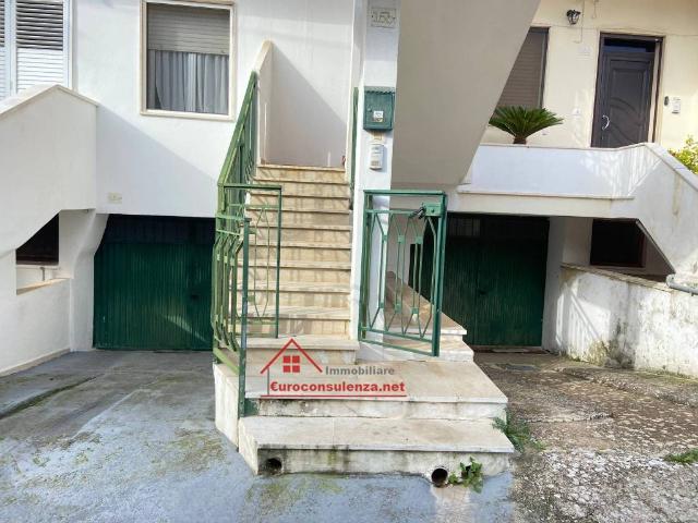 Appartamento in vendita a Presicce Acquarica LE