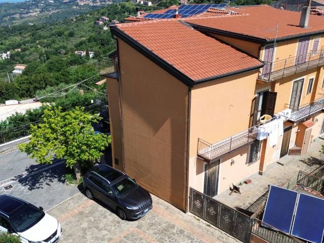 Appartamento in vendita a Prignano Cilento SA