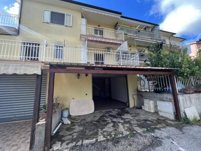 Appartamento in vendita a Prignano Cilento SA