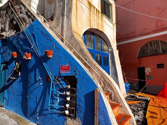 Appartamento in vendita a Procida NA