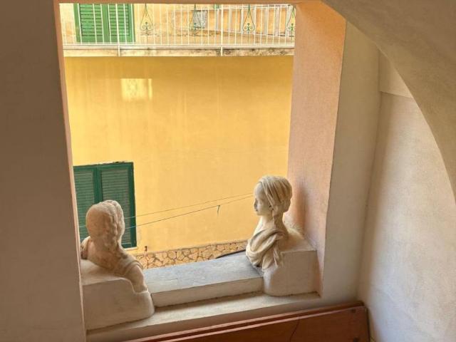 Appartamento in vendita a Procida NA