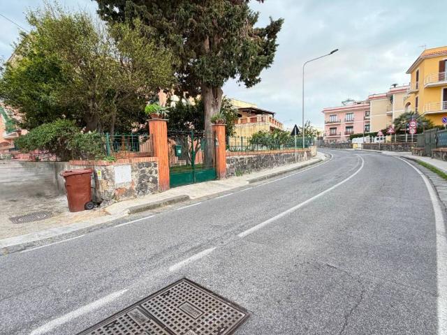 Appartamento in vendita a Procida NA