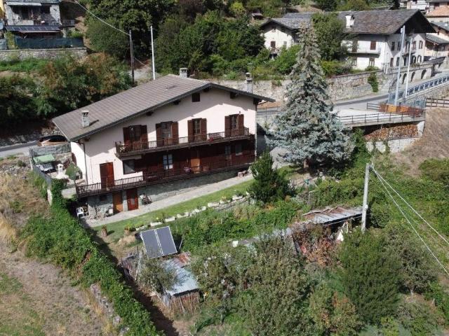 Appartamento in vendita a Quart AO