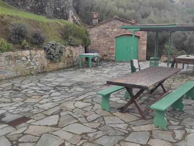 Casa indipendente in vendita a Quarrata PT