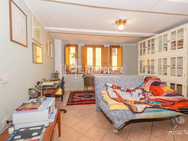 Appartamento in vendita a Quattro Castella