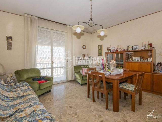 Appartamento in vendita a Quattro Castella RE