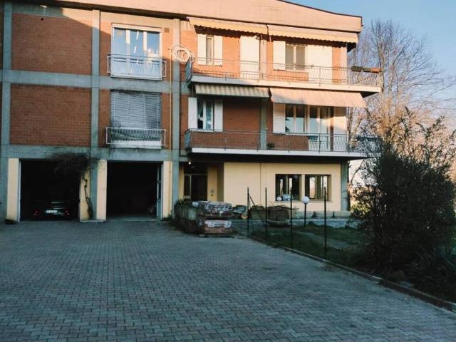 Appartamento in vendita a Quattro Castella RE
