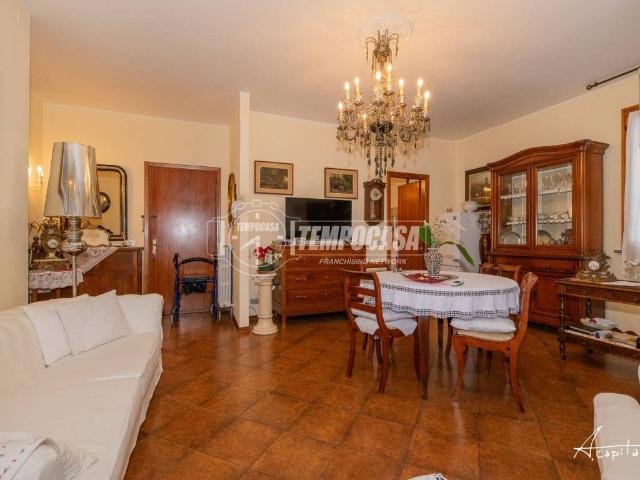 Appartamento in vendita a Quattro Castella RE