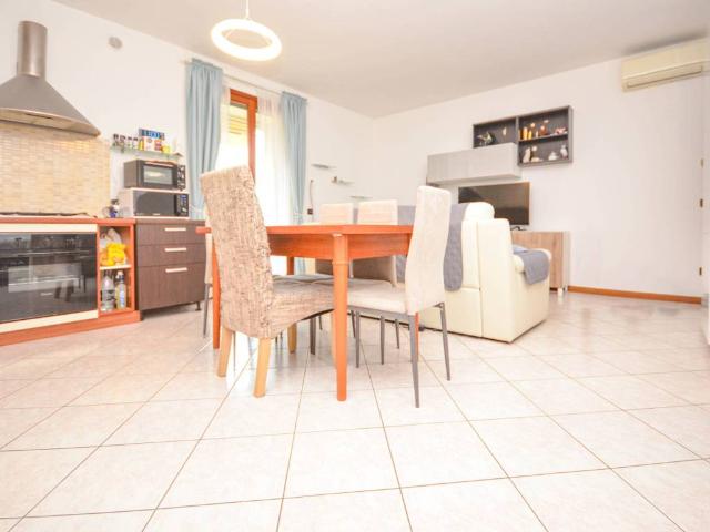 Appartamento in vendita a Quinto Vicentino VI