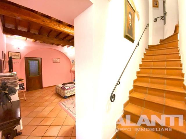 Appartamento in vendita a Rufina FI