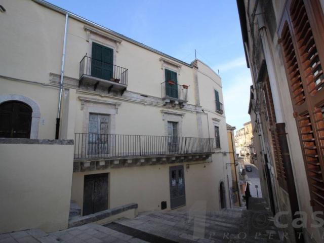 Appartamento in vendita a Ragusa RG