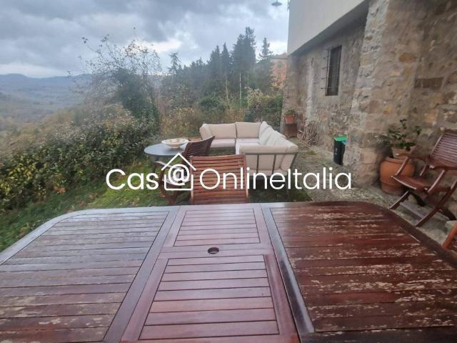 Appartamento in vendita a Radda in Chianti SI