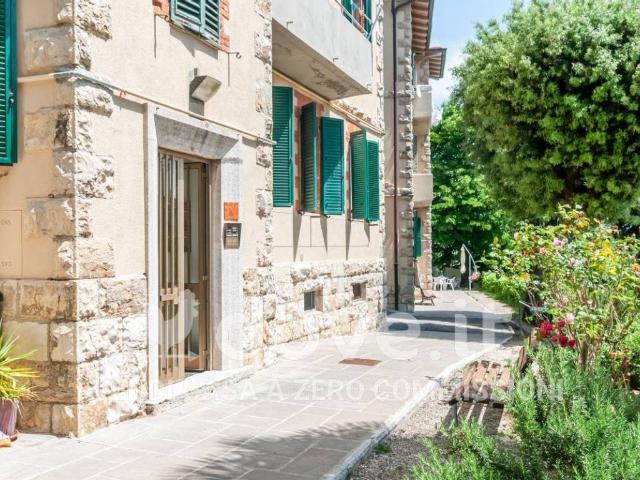 Appartamento in vendita a Radda in Chianti SI