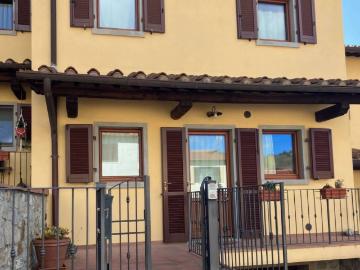Appartamento in vendita a Radda in Chianti SI