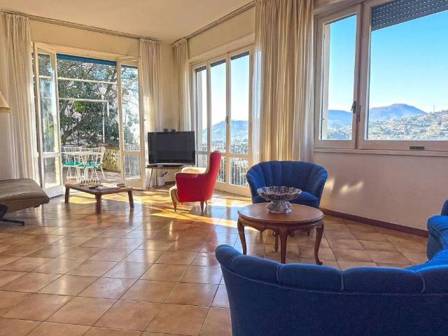 Appartamento in vendita a Rapallo GE