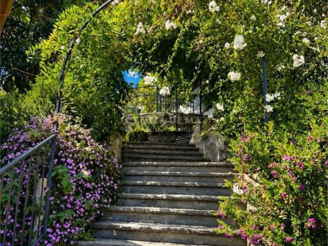 Appartamento in vendita a Rapallo GE