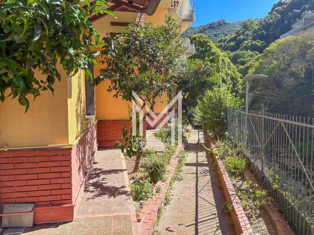 Appartamento in vendita a Rapallo GE