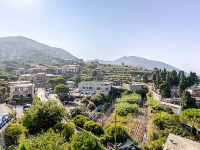 Appartamento in vendita a Recco GE
