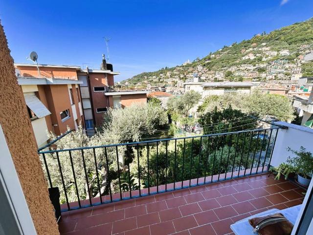 Appartamento in vendita a Recco GE