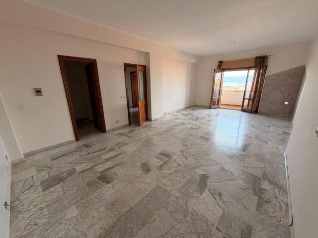 Appartamento in vendita a Reggio Calabria RC