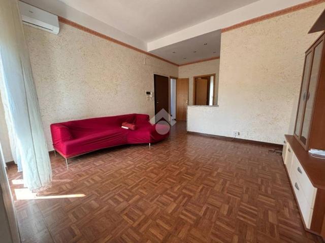 Appartamento in vendita a Reggio di Calabria, Sbarre