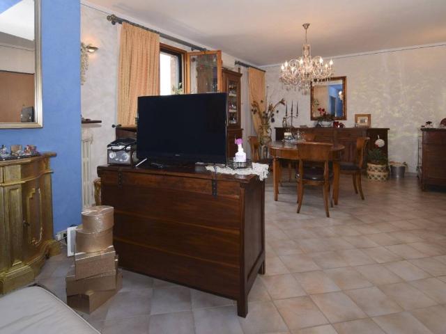 Appartamento in vendita a Reggio Emilia RE