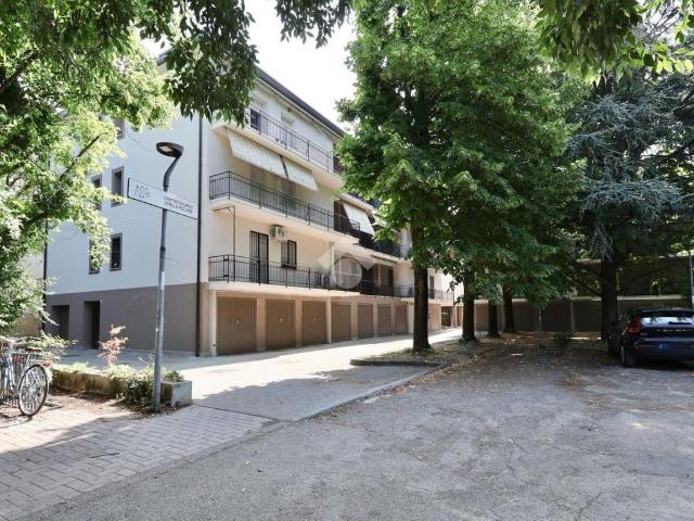 Appartamento in vendita a Reggio Emilia RE