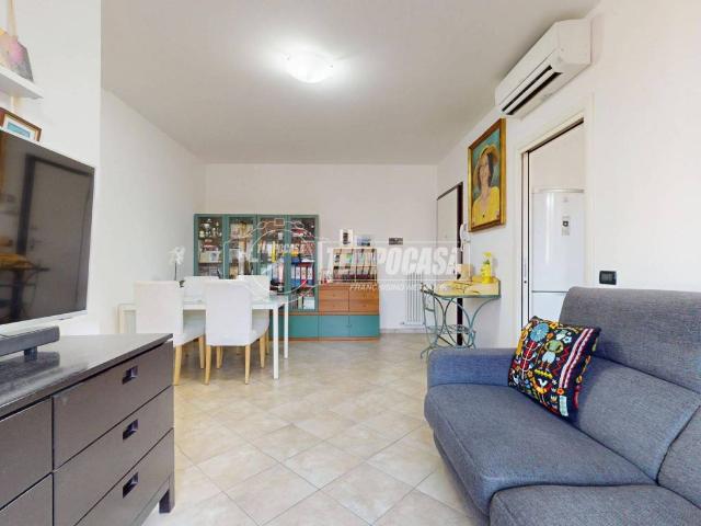 Appartamento in vendita a Reggio Emilia RE