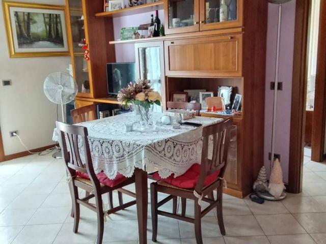 Appartamento in vendita a Reggio Emilia RE