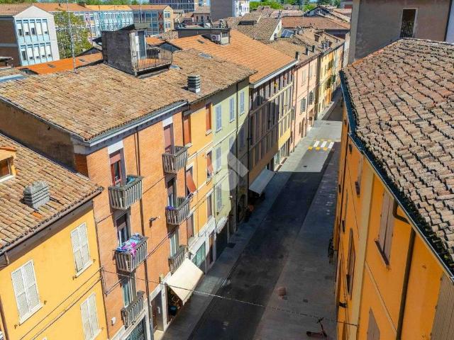 Appartamento in vendita a Reggio Emilia RE
