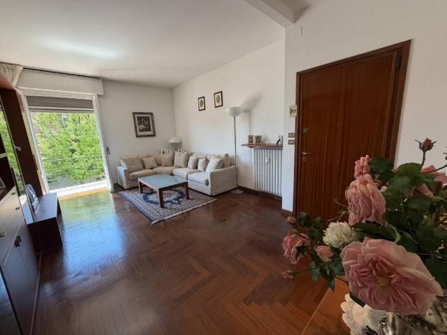 Appartamento in vendita a Reggio Emilia RE