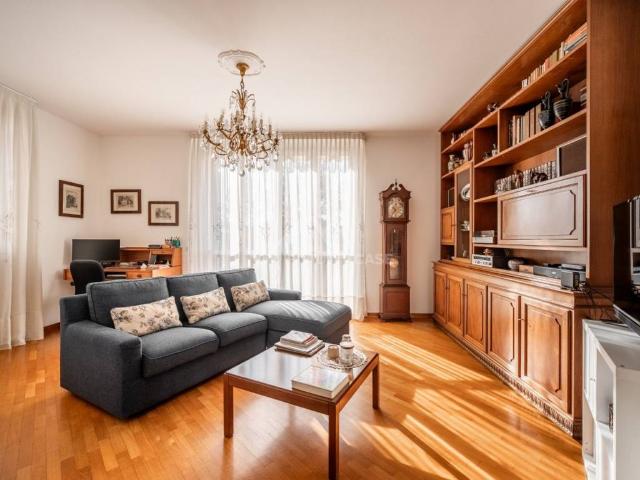 Appartamento in vendita a Reggio Emilia RE